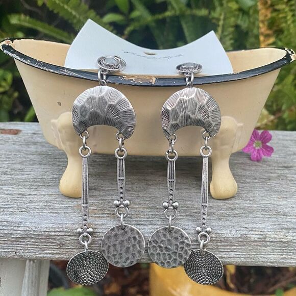 NWOT New Free People Back to Brooklyn Silver Moon Dange Drop Earrings Boho - Picture 8 of 9